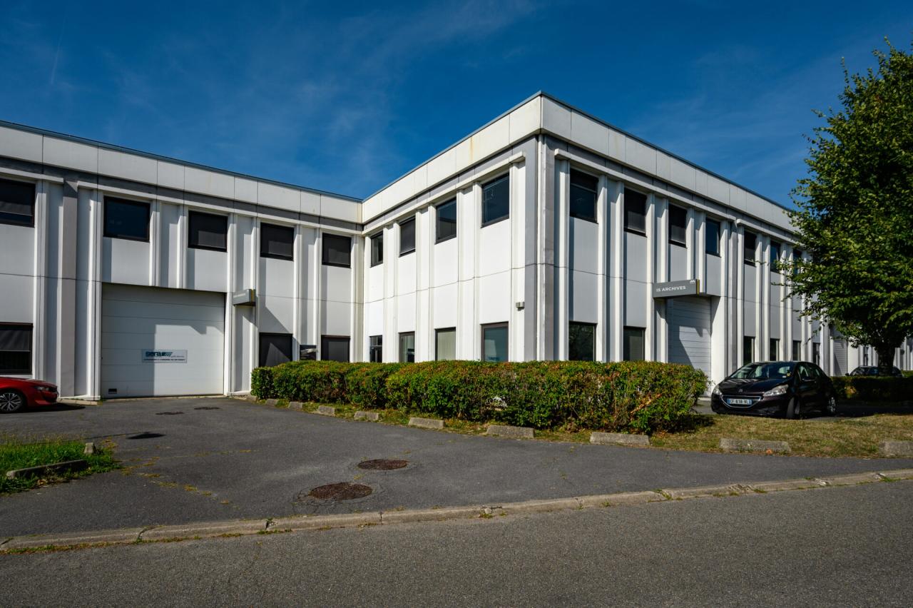 Local d'activité Villebon-sur-Yvette 654m² Location local d'activité Villebon-sur-Yvette Essonne OLACT2530894 2
